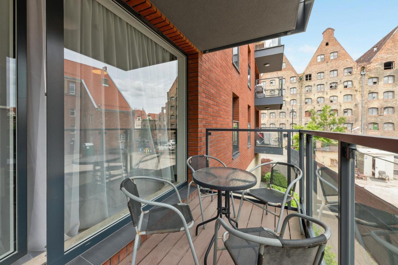 גדנסק Chmielna Park - City Center & Parking By Downtown Apartments מראה חיצוני תמונה